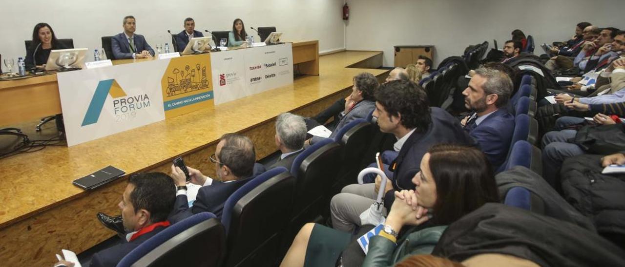 Un momento del Provia Fórum 2019, celebrada en la Universidad de Alicante.