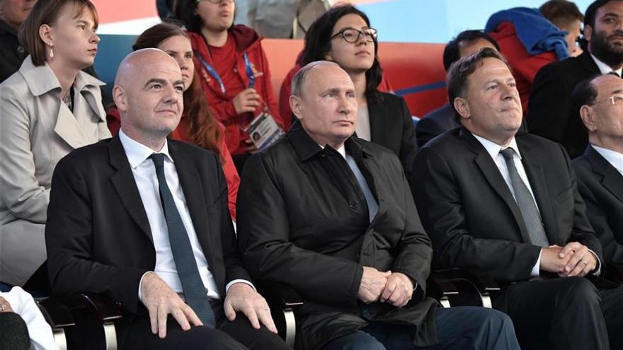 Putin inaugurará el Mundial de fútbol sin líderes occidentales