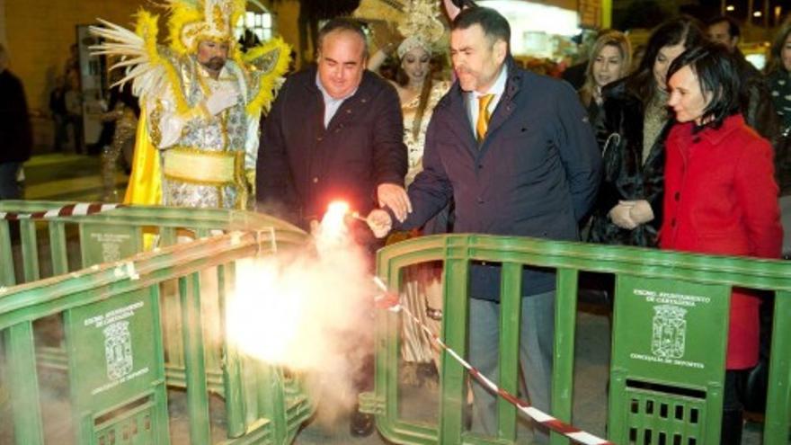 La quema de Don Carnal en el Carnaval de Cartagena