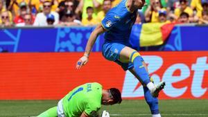 Artem Dovbyk, jugador de Ucrania, durante el partido de la Eurocopa 2024 ante Rumanía.