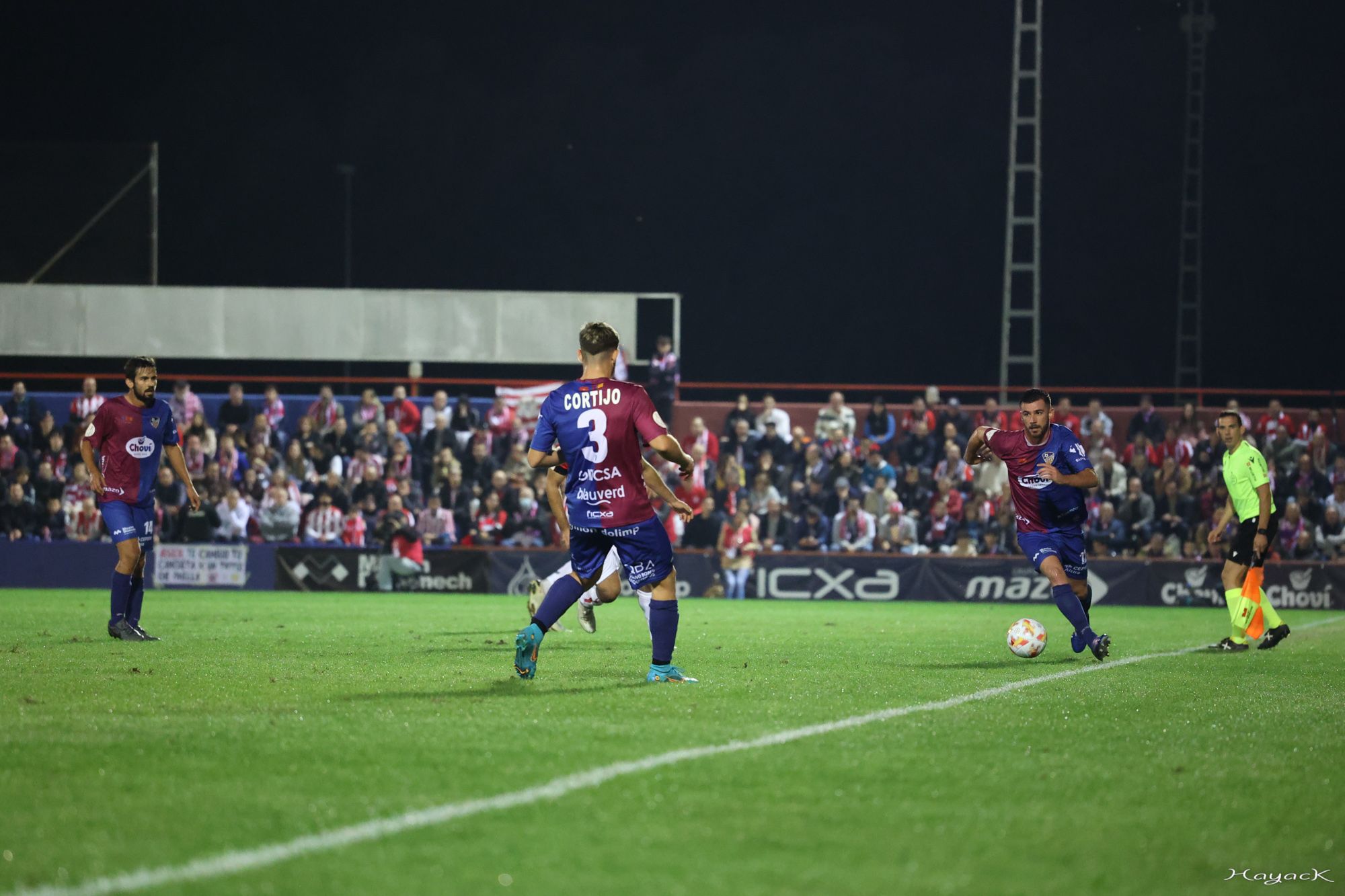 Las imágenes que dejó el partido entre el Alzira y el Athletic Club