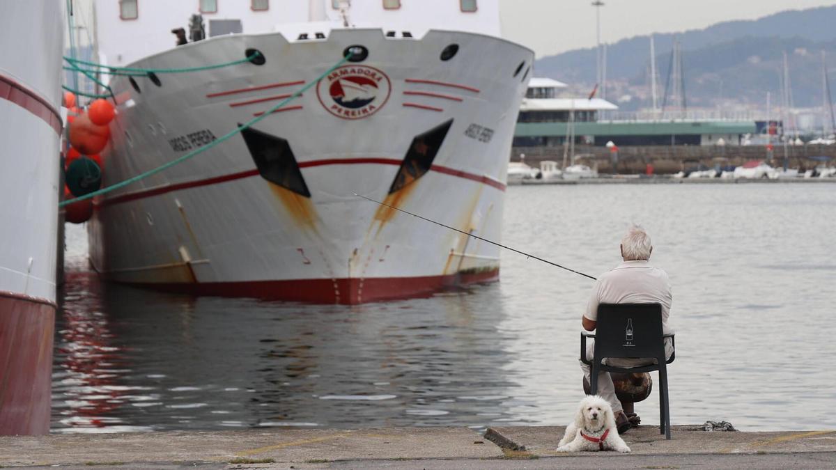 Barcos de la flota de Malvinas de la armadora Peireira atracados en Beiramar.