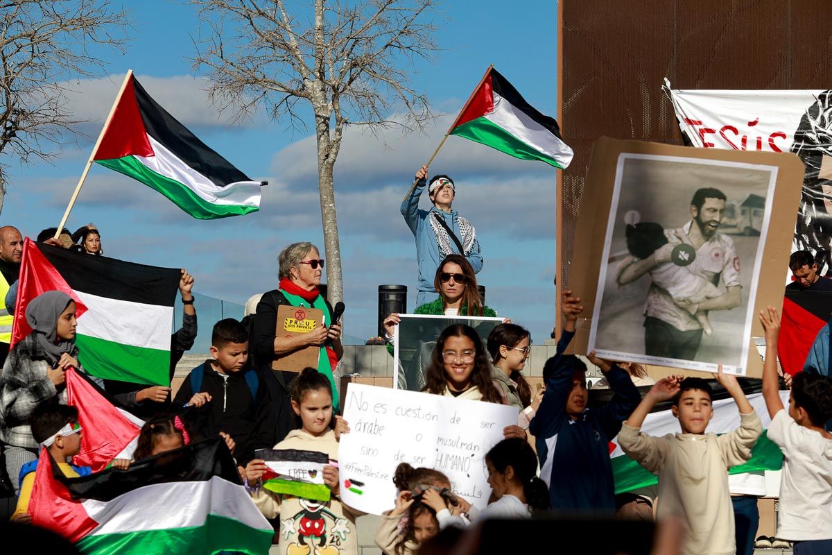 Todas las imágenes de la manifestación por Palestina en Ibiza