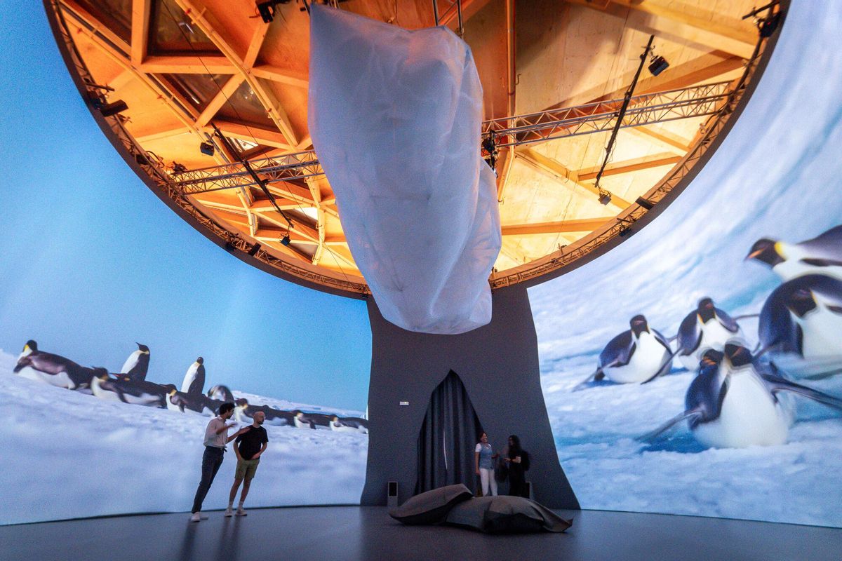 Zona de relax con proyecciones 360º.
