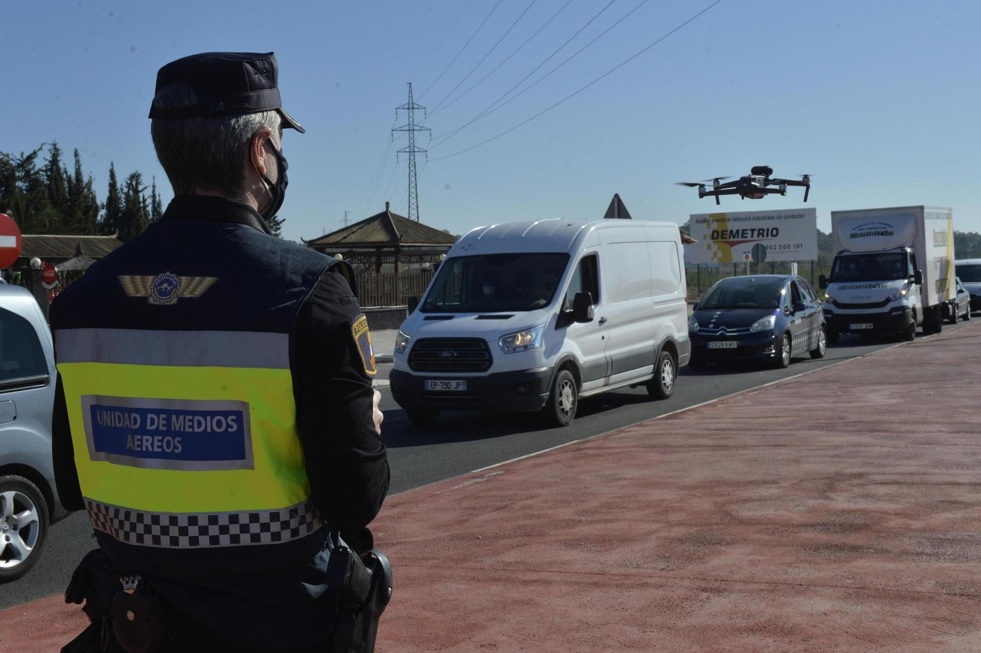 La Policía Local de Elche impone 75 sanciones por incumplir el cierre perimetral