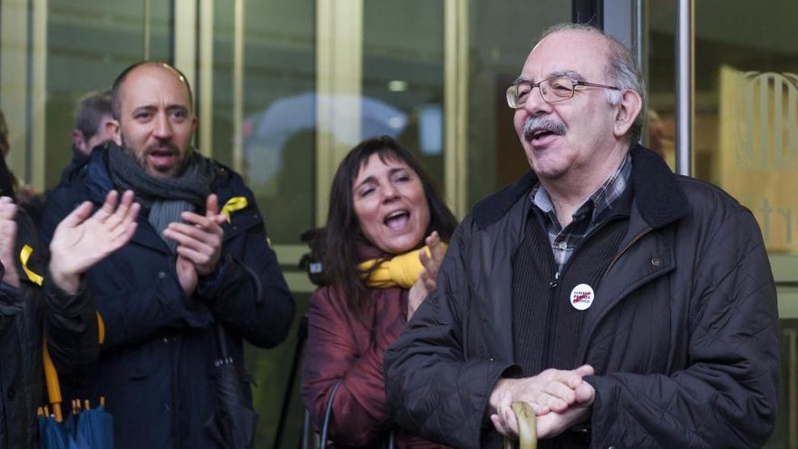 Joan Badia, a les portes dels jutjats de Manresa on va declarar per l&#039;1-O