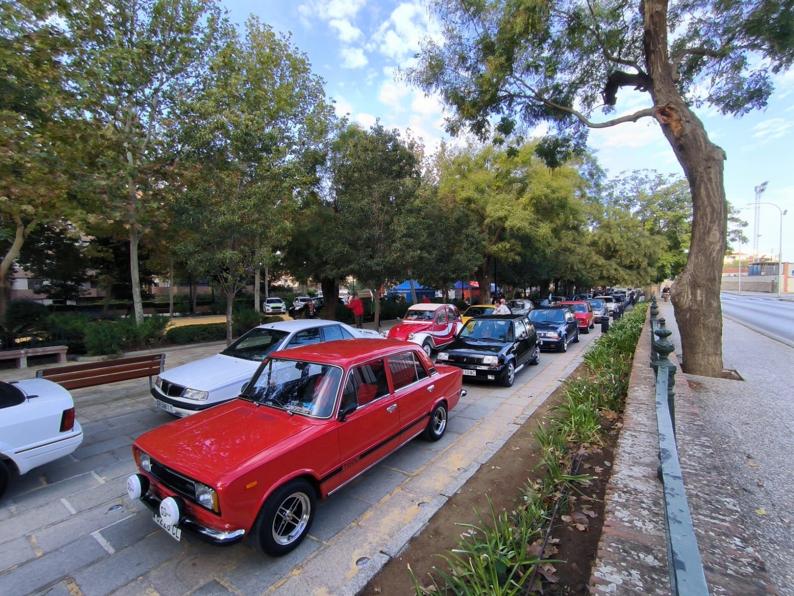 Concentración de coches clásicos de Bobadilla Estación.