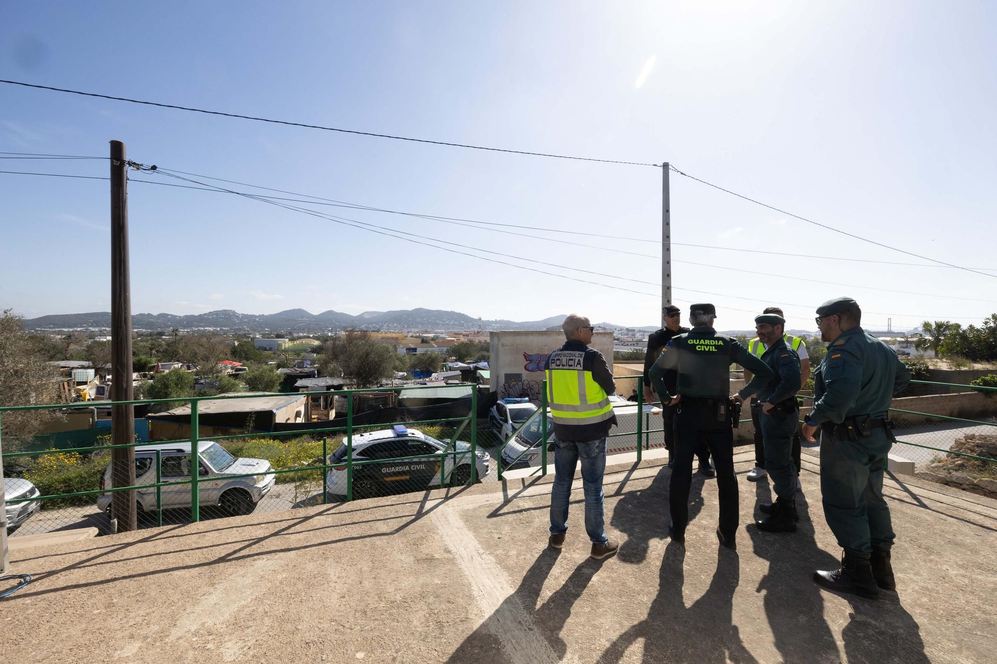 Todas las imágenes del desalojo de Can Rova 2
