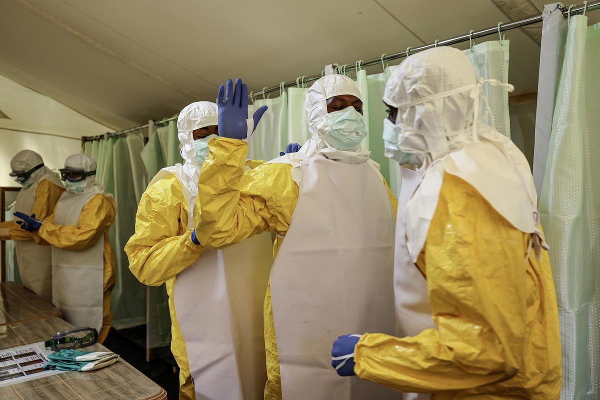 Médicos Sin Fronteras entrena a sus equipos en Nairobi ante el riesgo de ébola en la República Democrática del Congo Médicos Sin Fronteras entrena a sus equipos en Nairobi ante el riesgo de ébola en la República Democrática del Congo