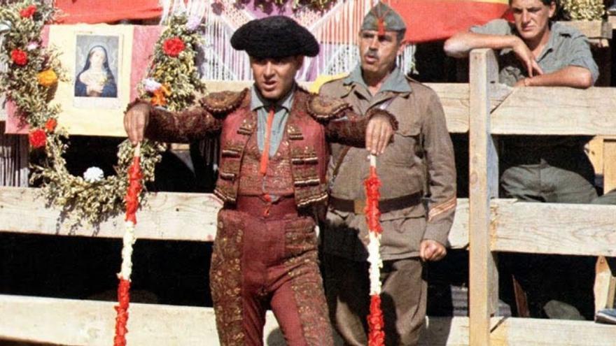 Limeño, torero republicano, durante en festejo en La Vaquilla (1985).