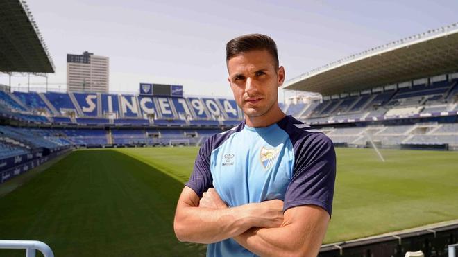 El emocionante adiós de Luismi al Málaga CF: "Gracias por cuidar de mí como persona antes que como futbolista"