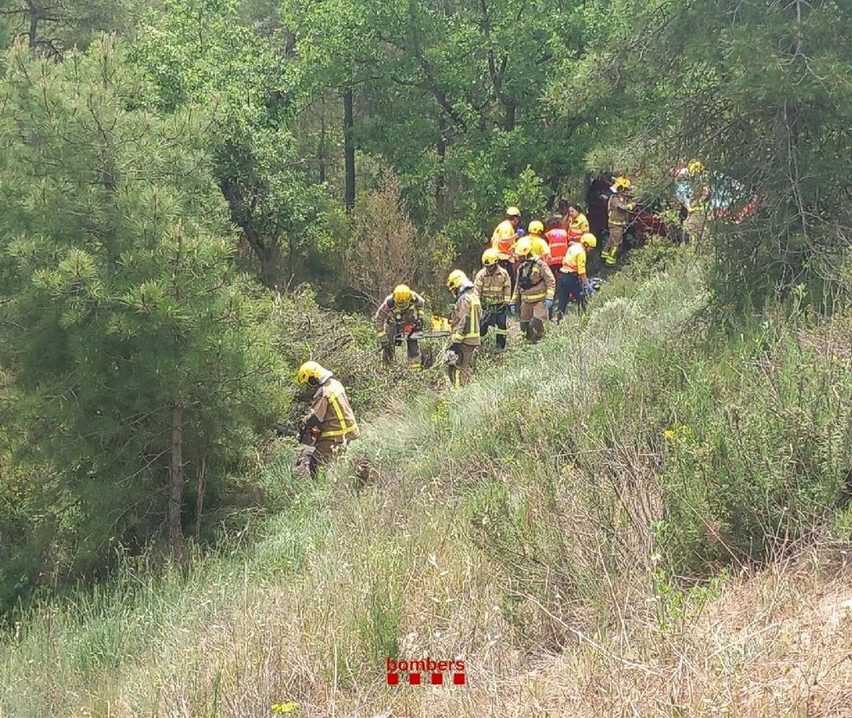 Bombers i SEM han atès el ferit de la furgoneta