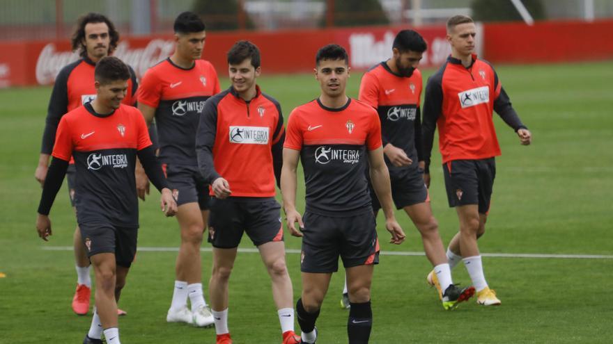 Djuka y Manu García vuelven al once del Sporting