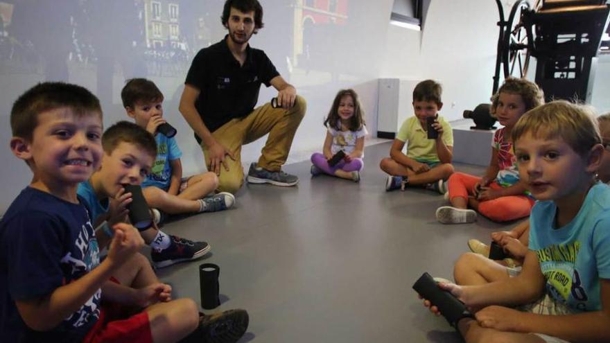 El Museo de Avilés, en manos de niños