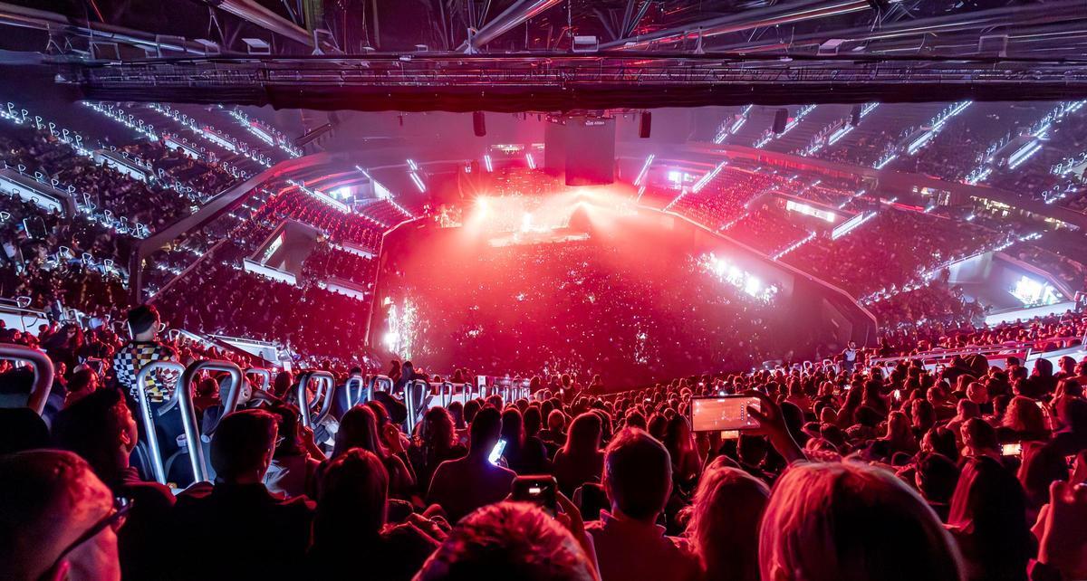 Mónica Naranjo en el Roig Arena.