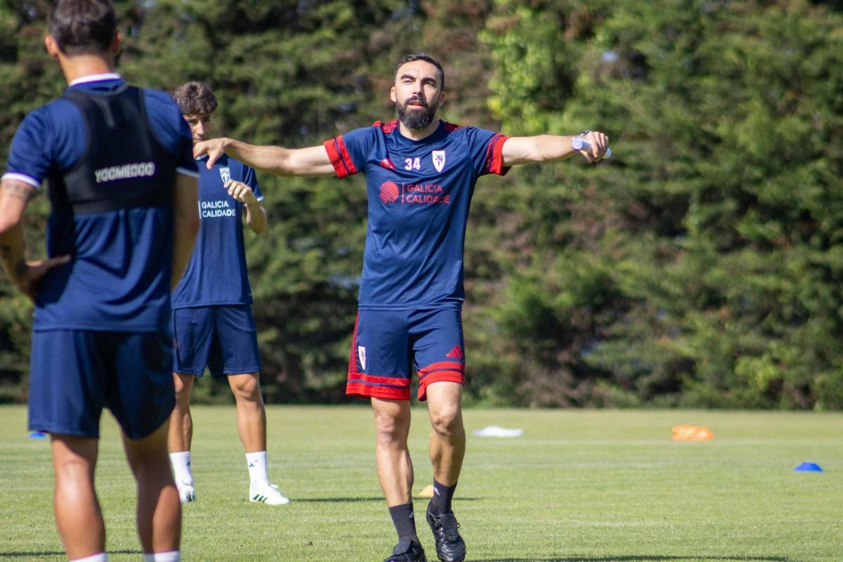 Carlos de Lerma, durante su primer entrenamiento con el Compostela.