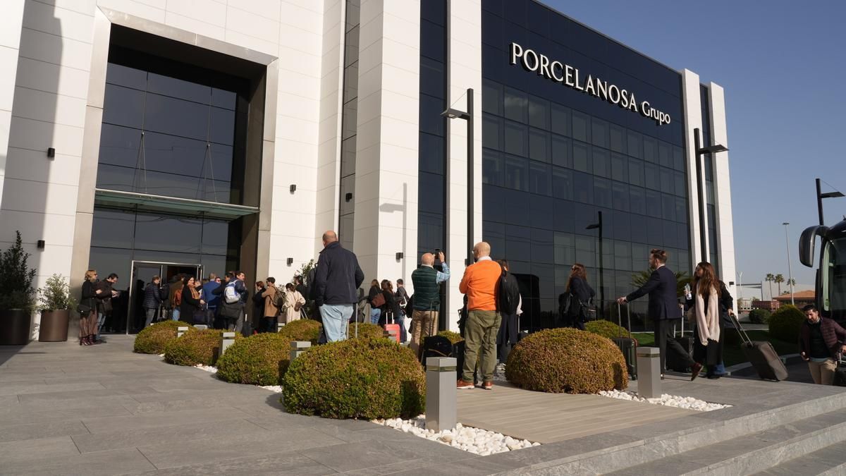 Porcelanosa resisteix a la incertesa i augmenta les vendes un 10% el 2022 Porcelanosa resisteix a la incertesa i augmenta les vendes un 10% el 2022