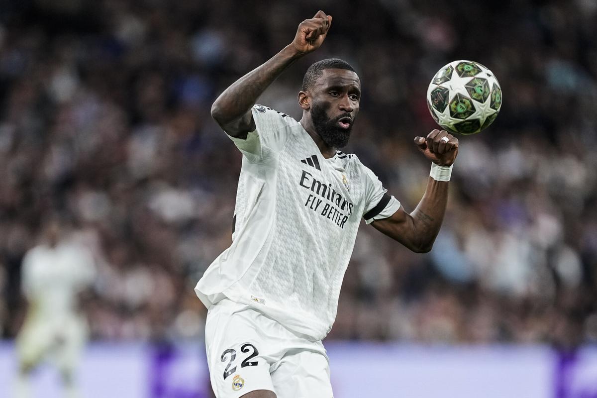 Antonio Rudiger of Real Madrid in action during the UEFA Champions League 2024/25 Quarter Final Second Leg match between Real Madrid C.F. and Arsenal FC at Santiago Bernabeu stadium on April 16, 2025, in Madrid, Spain. AFP7 16/04/2025 ONLY FOR USE IN SPAIN. Oscar J. Barroso / AFP7 / Europa Press;2025;SPAIN;SPORT;ZSPORT;SOCCER;ZSOCCER;Real Madrid CF v Arsenal FC - UEFA Champions League 2024/25 Quarter-Final Second Leg match;