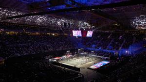 Espectacular imagen de un Palau Sant Jordi completamente lleno