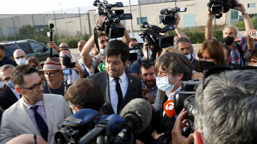 El president del Consell per la República, Carles Puigdemont, al sortir de la presó de Sàsser