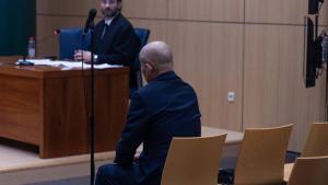 El acusado de la brutal agresión, este lunes, en el juicio.