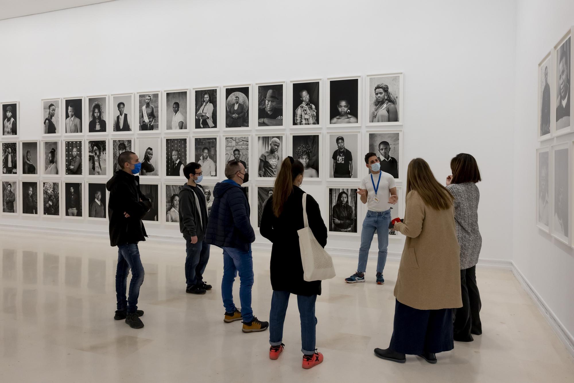 Exposición Zanele Muholi