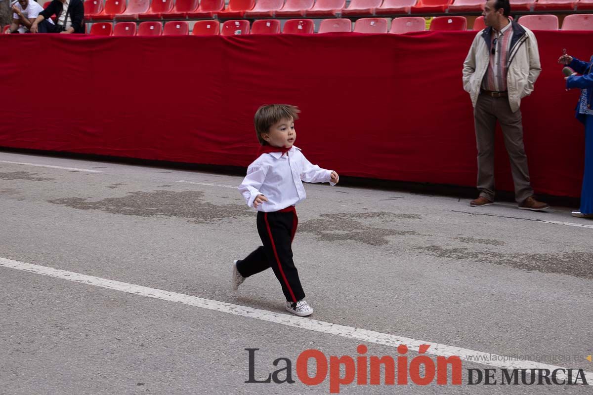 Desfile infantil en las Fiestas de Caravaca (Bando Caballos del Vino)