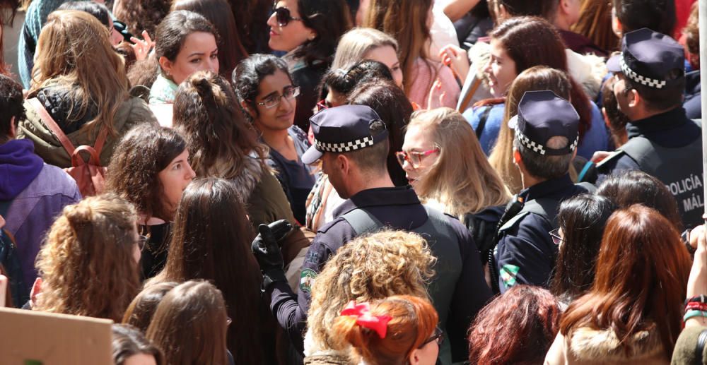 Concentración del 8-M en la plaza de la Constituci