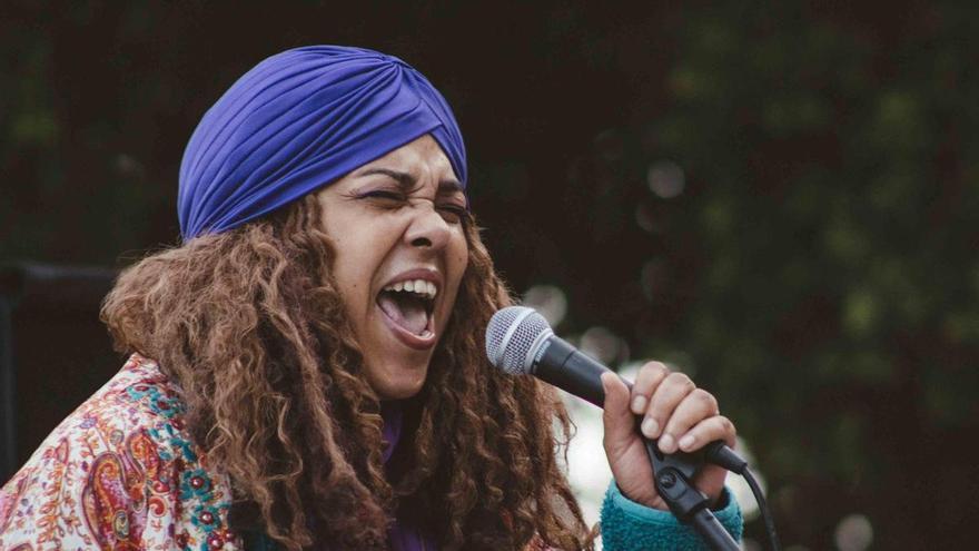 Carla Vallet lleva el JazzDay al quiosco La Silva con un concierto cercano en el parque de Canalejas