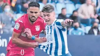 El Málaga CF está con un ojo en el mercado invernal y otro en la FIFA