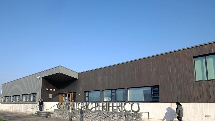 Sin pediatra en el consultorio de Lugo de Llanera, que espera desde hace dos meses por uno, mientras denuncian la saturación del servicio en Posada