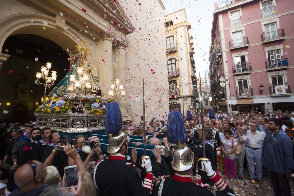 Procesión de la Virgen del Remedio en Alicante