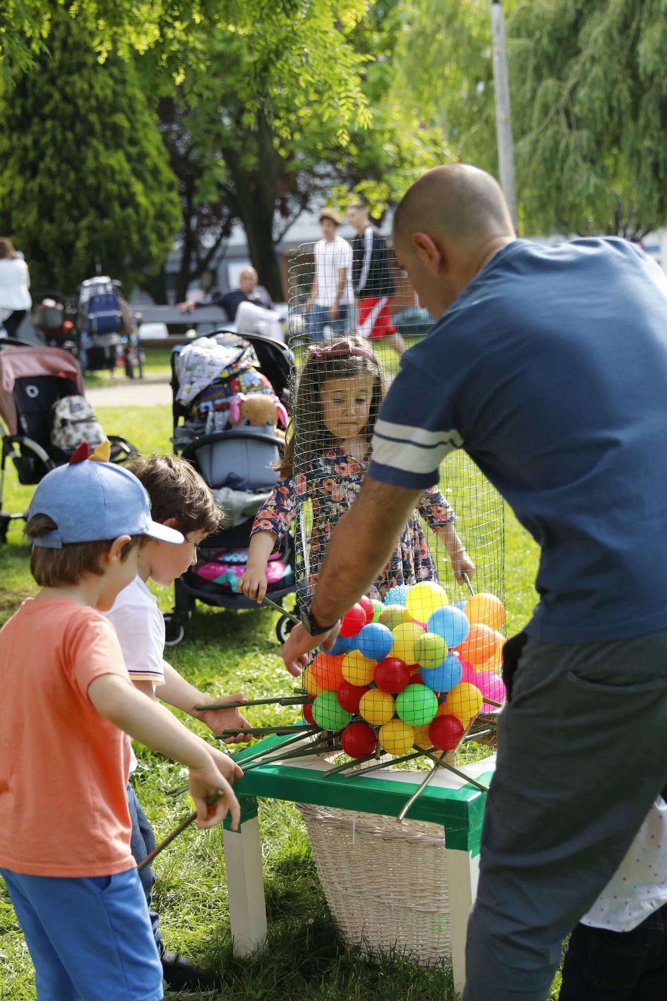 En imágenes: Tarde en familia y con juegos en Nuevo Gijón