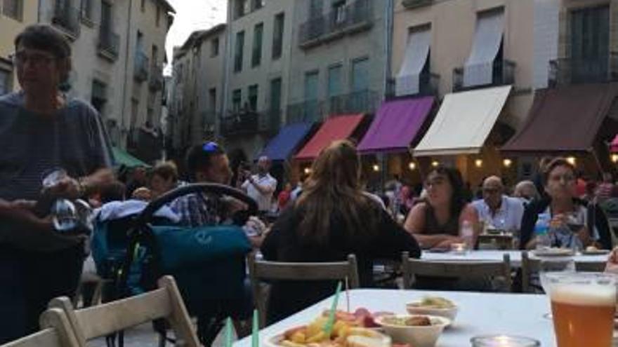 El «Tasta la Plaça» de dissabte passat a Calaf