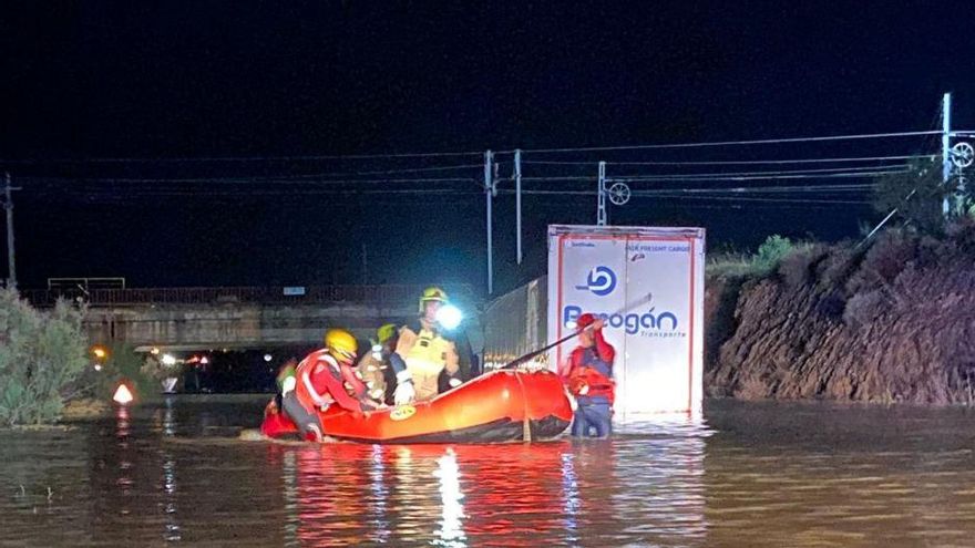 La dana deja inundaciones generalizadas en la Ribera del Ebro y obliga a movilizar a la UME