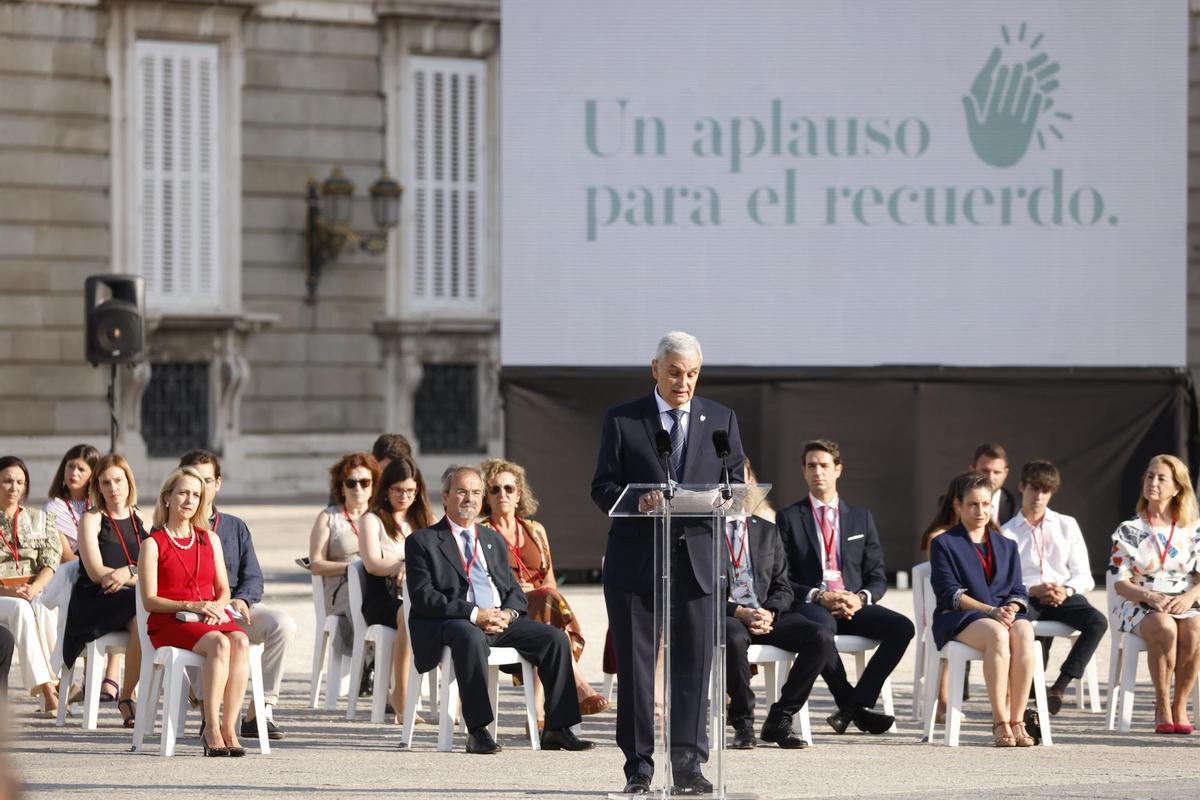 Los Reyes y Sánchez presiden el tercer homenaje a las víctimas de la pandemia