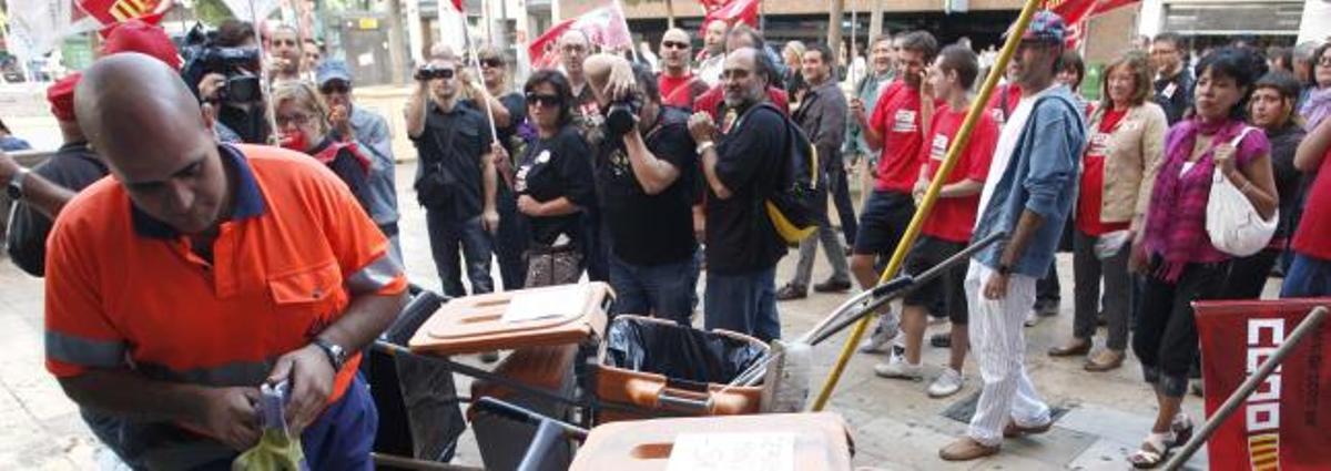 La normalidad llena las calles del centro de Valencia