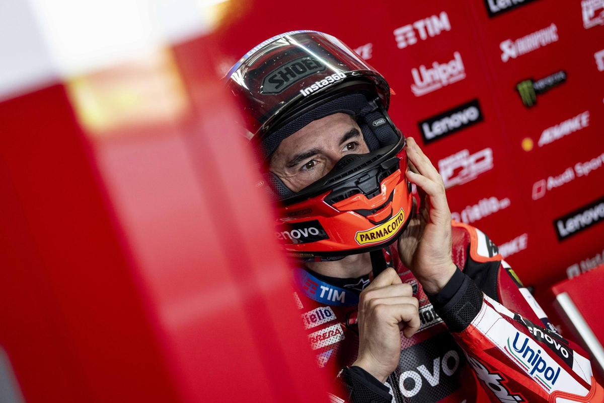 Marc Márquez, hoy, en el taller del Ducati Lenovo en el trazado de Buriram, en Tailandia.