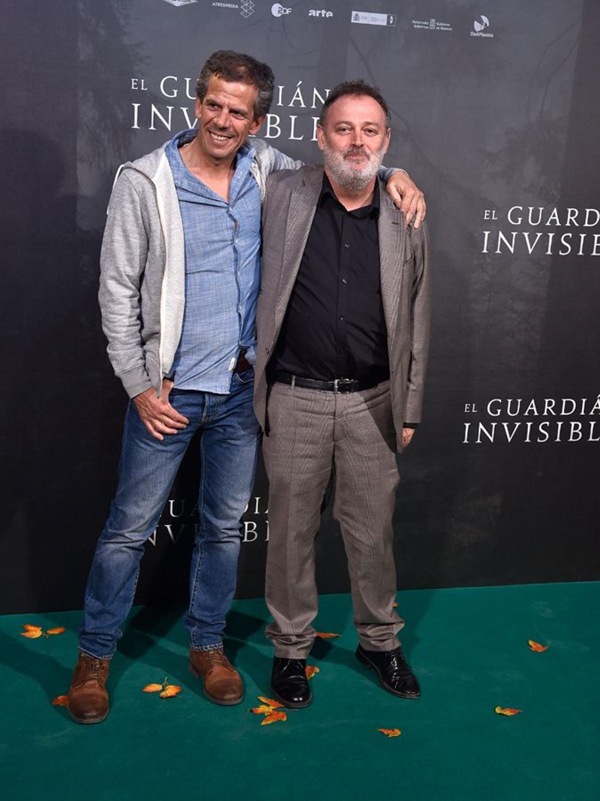 Estreno 'El guardián invisible': Pablo Carbonell y Pello Ruiz Cabestany