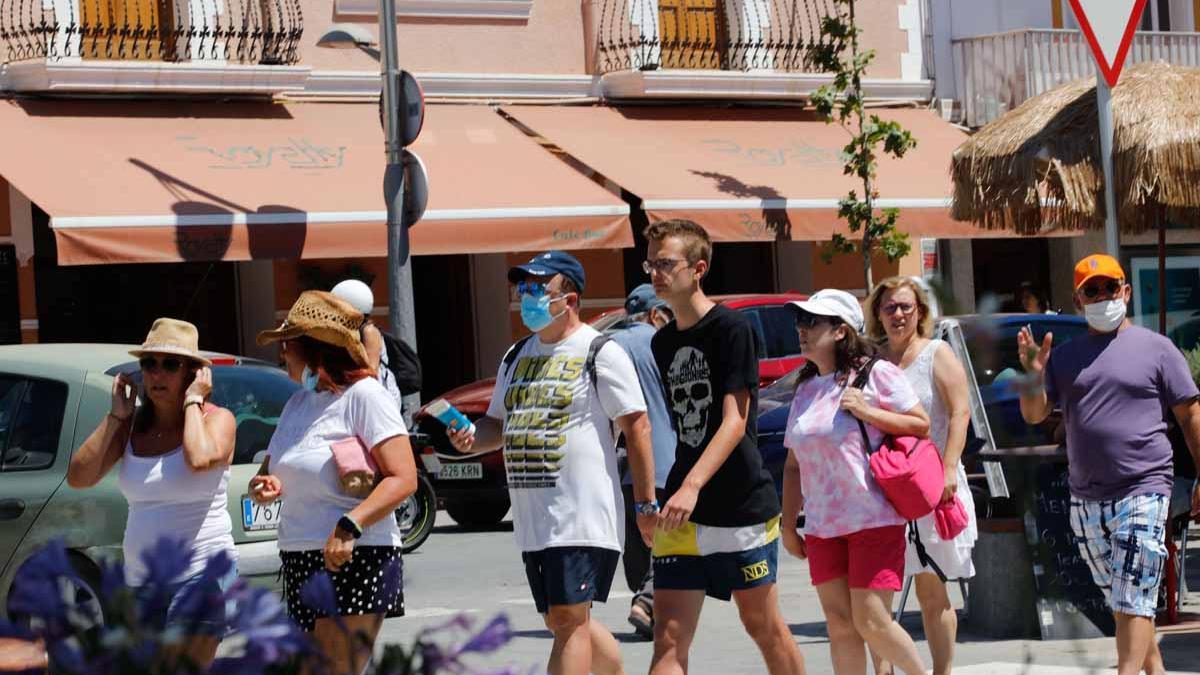 Volveremos a las mascarillas en exteriores.