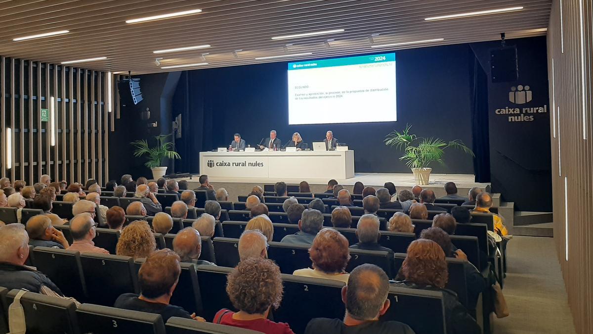 Foto de la asamblea de Caixa Rural Nules, que ha tenido lugar este viernes por la tarde.