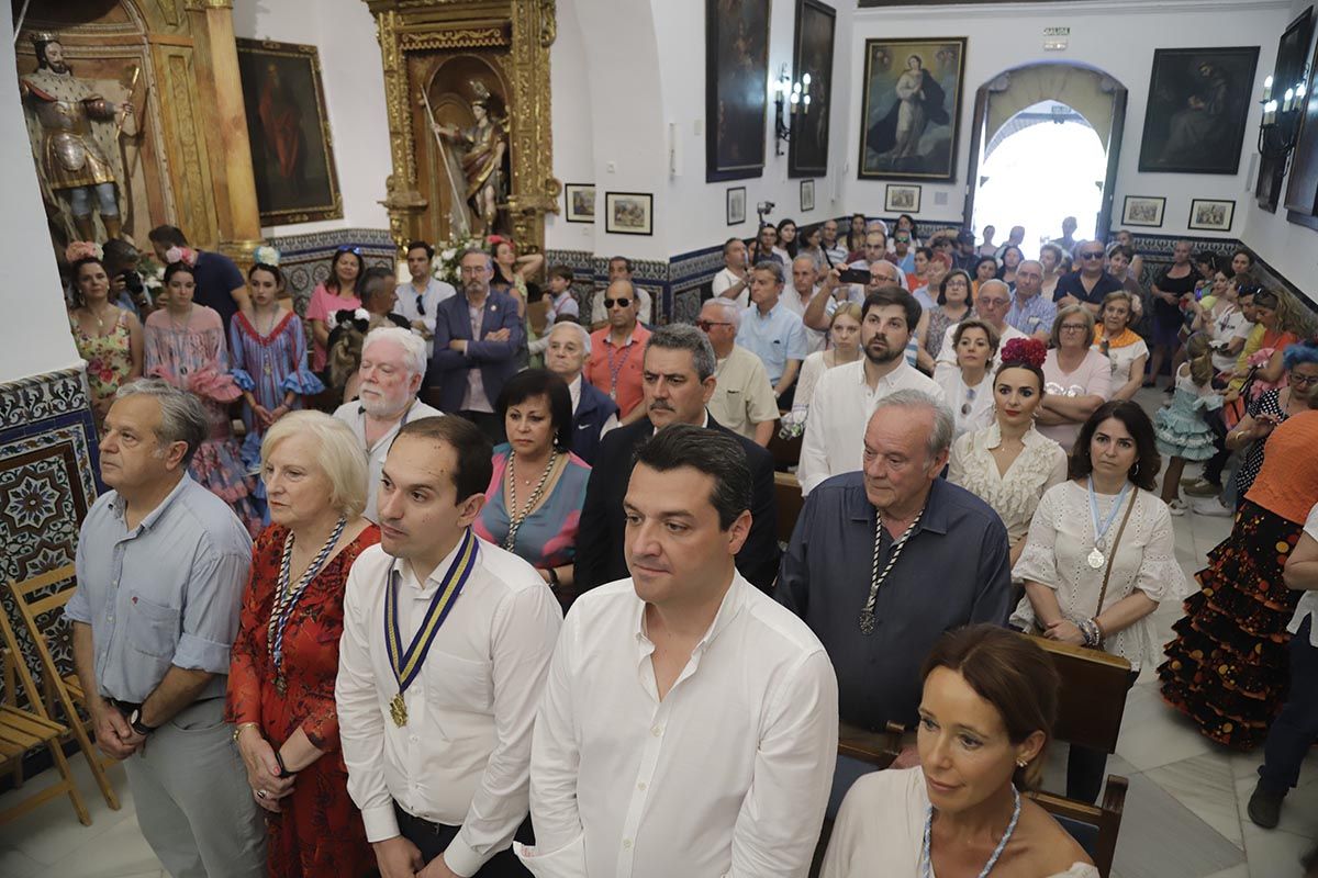 Color y alegría camino del santuario: imágenes de la romería de la Virgen de Linares