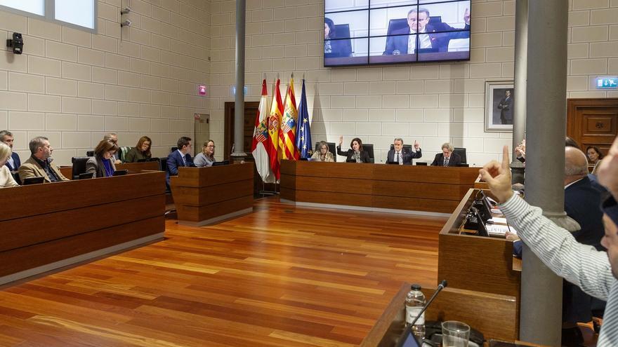 La DPZ aprueba un plan para repartir a los pueblos 40 millones adicionales