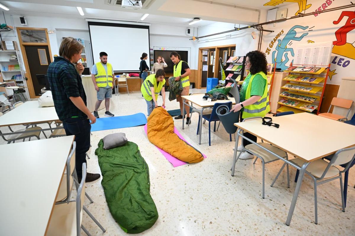 Encierro de profesores en el instituto Cayetano Sempere de Elche