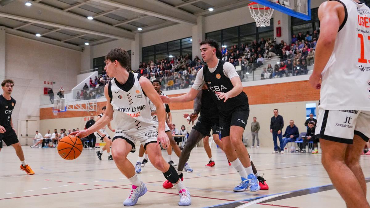 Vítaly La ;Mar BCB y CBA Spain, en acción.