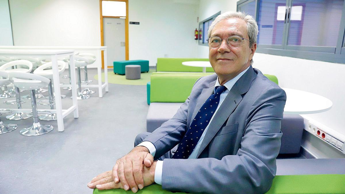 Rogelio Velasco, consejero de Transformación Económica, Industria, Conocimiento y Universidades y presidente de Málaga TechPark (PTA)
