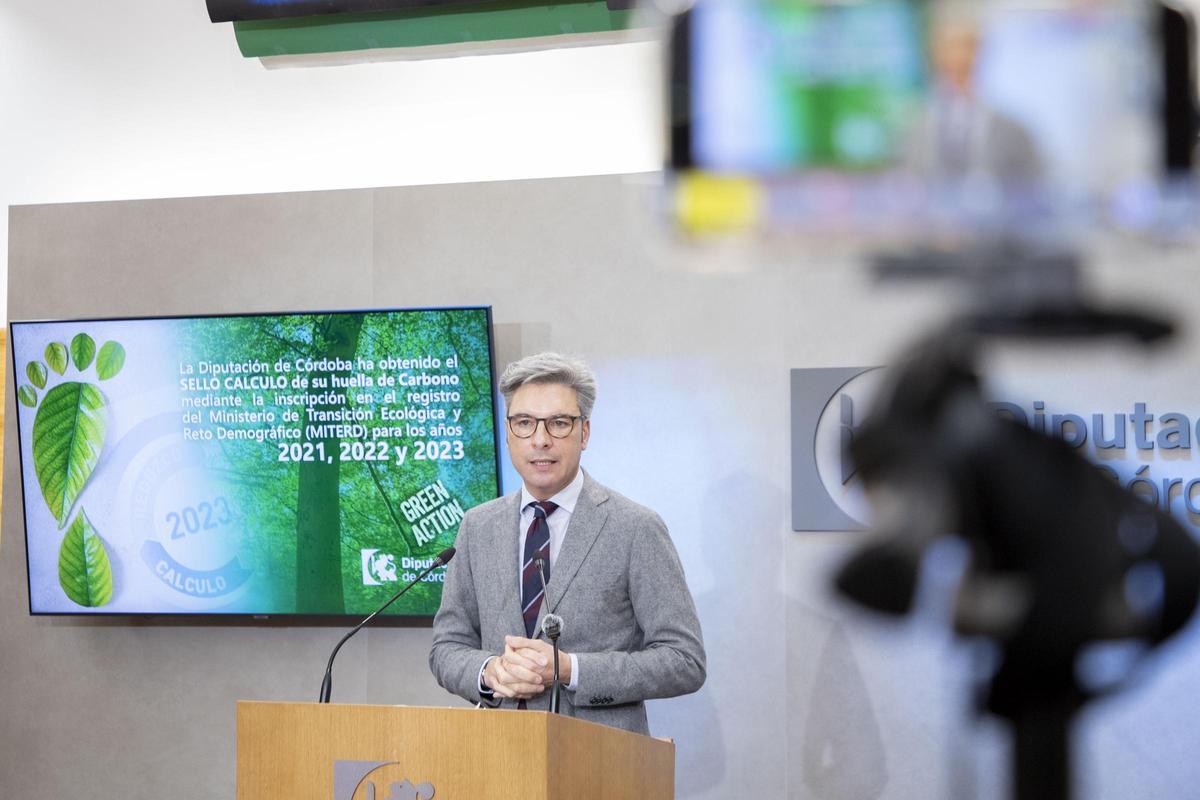 Andrés Lorite informa sobre la obtención del sello Calculo por parte de la Diputación de Córdoba.