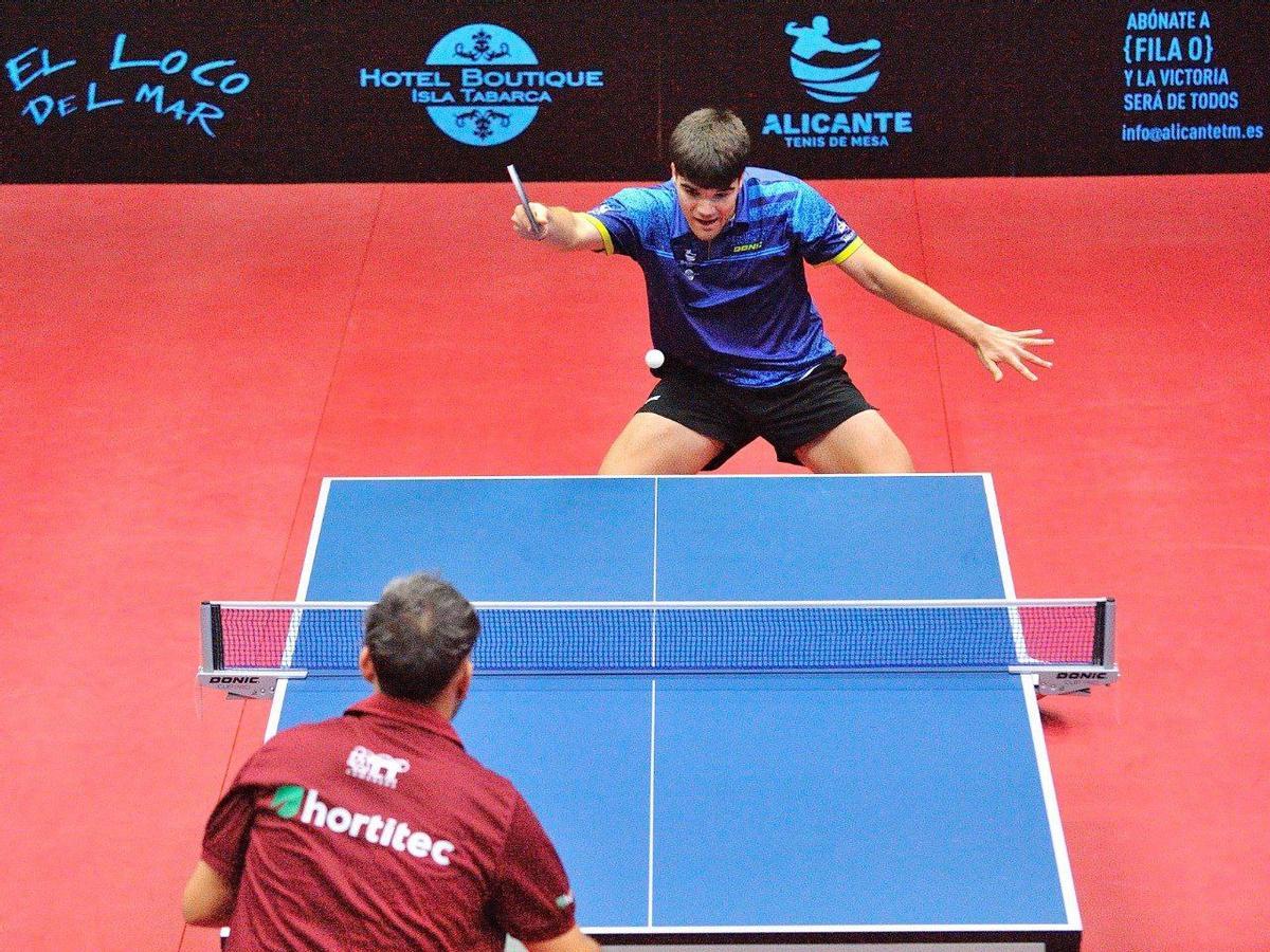 Partido del Alicante Tenis Mesa