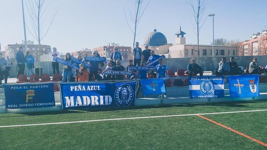 Los aficionados azules, esta tarde animando al Femenino