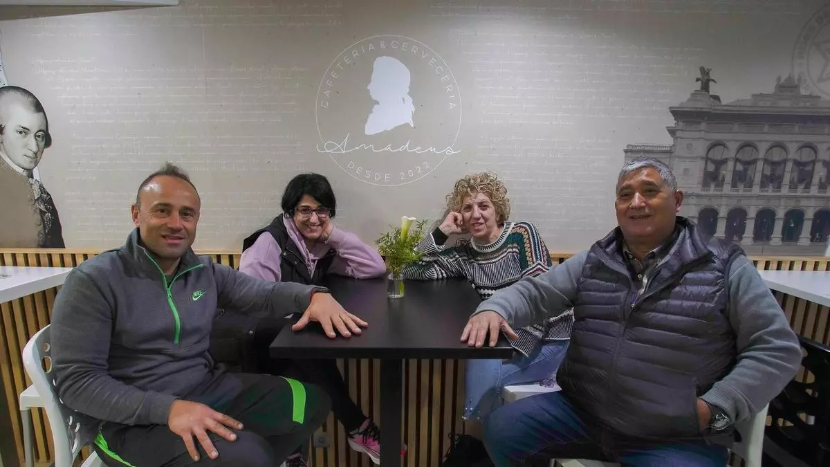 El comercio y la hostelería de A Estrada afrontan cambios con jubilaciones, mudanzas y nuevos proyectos